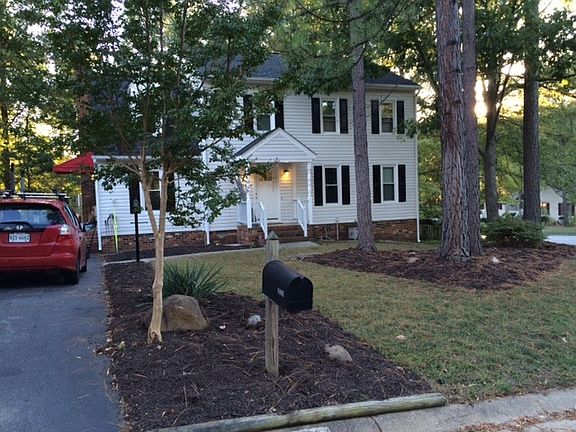 Nice Corner Location