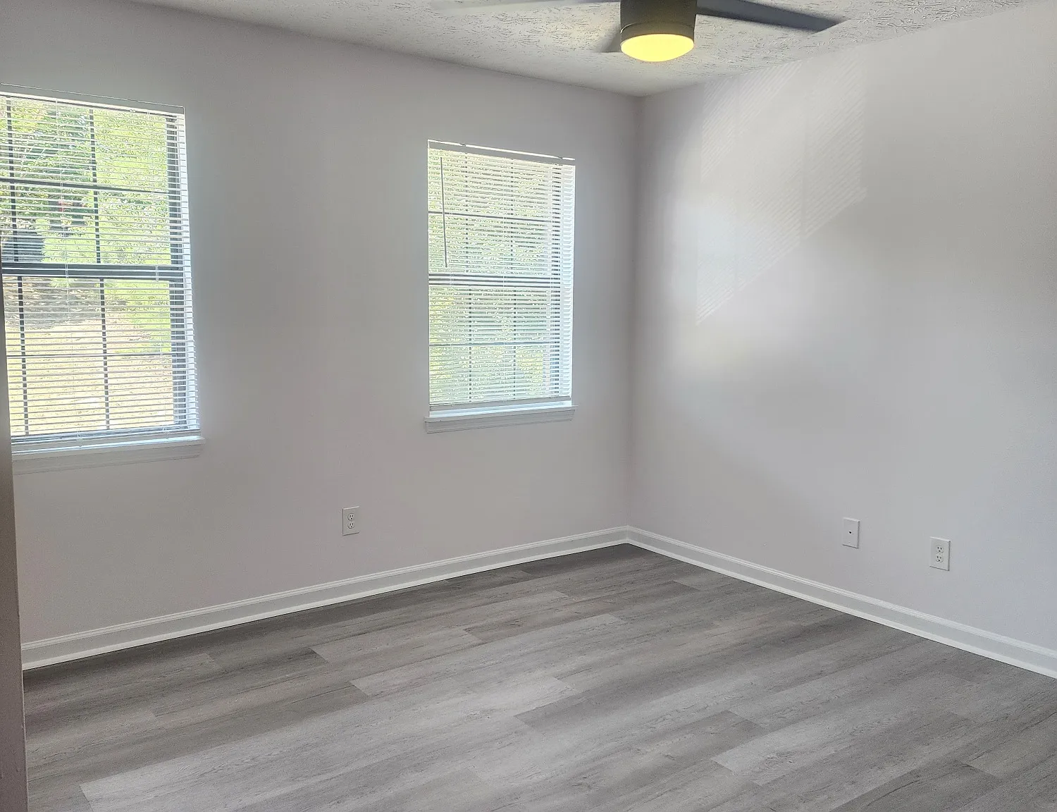 2 bed, 2.5 bath, 1210 sqft, $1,945 — Photo 1