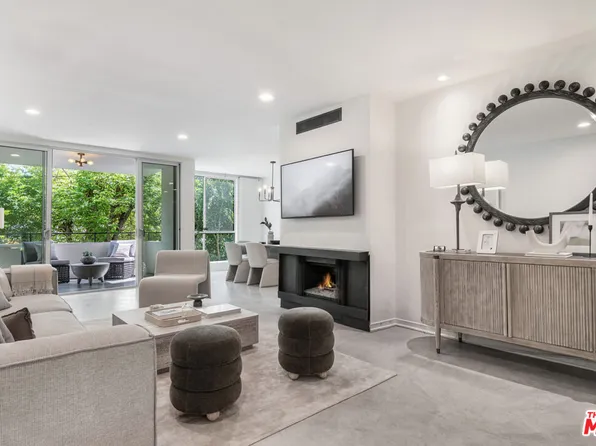 1010 N Kings Rd APT 314, West Hollywood, CA 90069