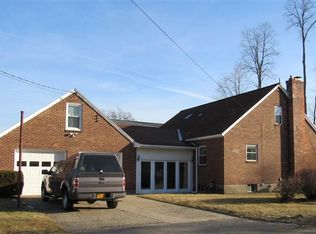 2450 4th Ave, Schenectady, NY 12303