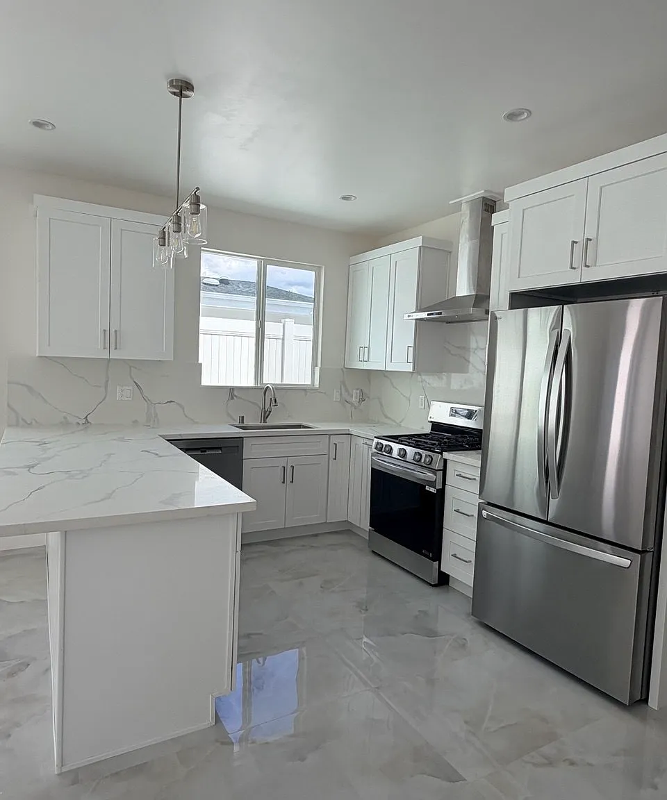 3 bed, 1200 sqft, $4,000 — Photo 4