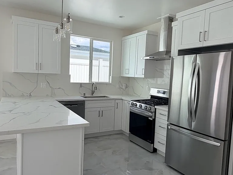 17324 Mayall St — Photo 2