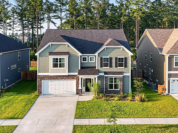 2nd image of 418 Rowley Ln