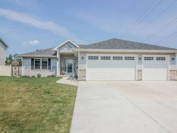 8300 Fox Haven Chase, Sturtevant, WI 53177