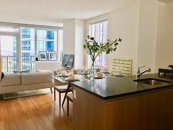 5th image of 66 Rockwell Pl APT 12F