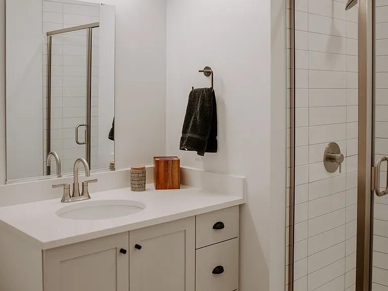 Industry Columbus Apartments — Photo 22