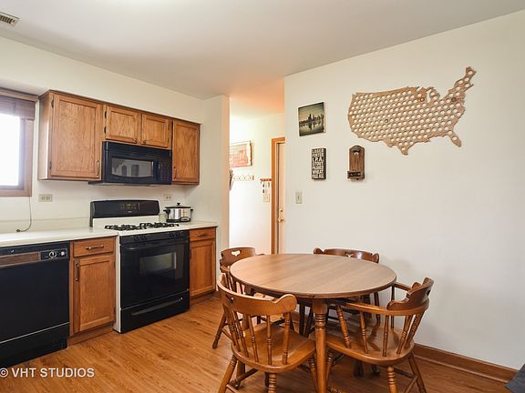4th image of 34240 N Birch Ln
