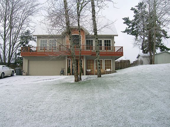 A very unusual snow day!