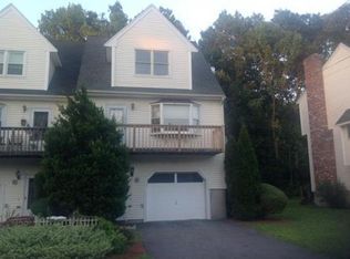 8 Mahogany Run, Leominster, MA 01453