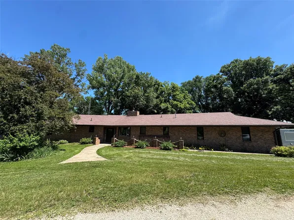 2480 Inkpaduta Ave, Webster City, IA 50595