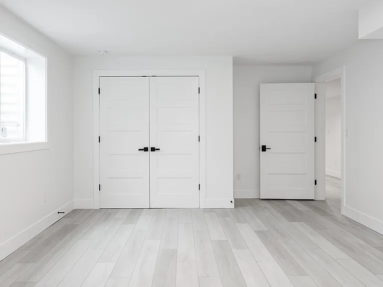 1527 Duncannon Dr — Photo 32