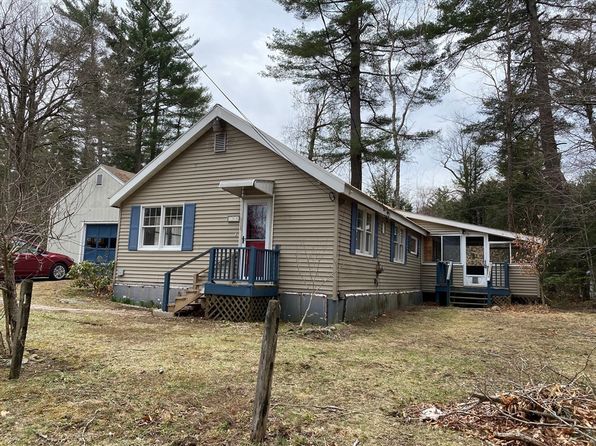 106 Shore Rd, Becket, MA 01223