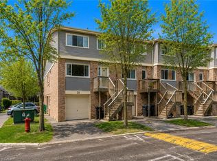 30 Green Valley Dr #74, Kitchener, ON N2P1G8