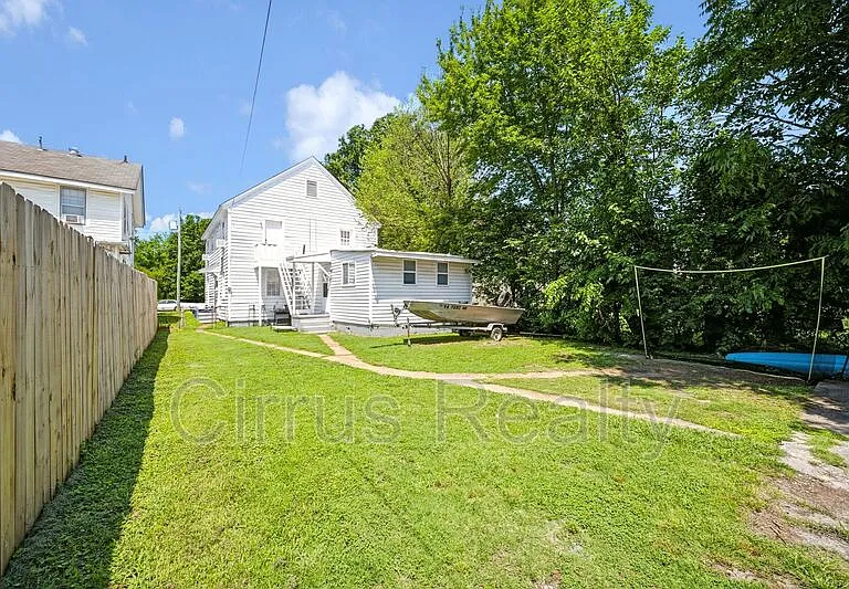 143 Maryland Ave #3 — Photo 10