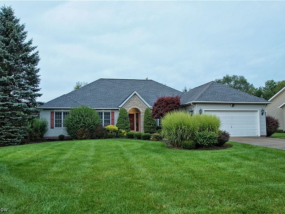 1st image of 9373 Wallingford Dr