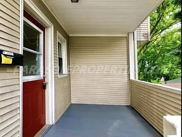 910 W Linden St #1 — Photo 17