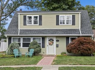18 Clara Pl, Cedar Grove, NJ 07009