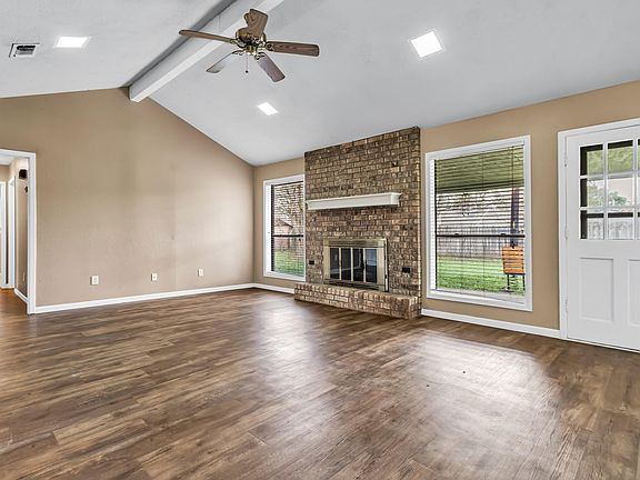 5th image of 3113 Forestwood Dr