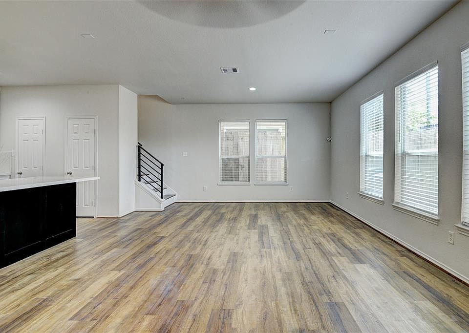 7042 Plum Creek Terrace Ln, Houston, TX 77087 Zillow