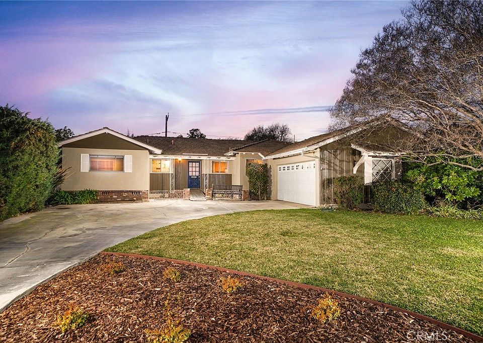 1st image of 549 California Dr