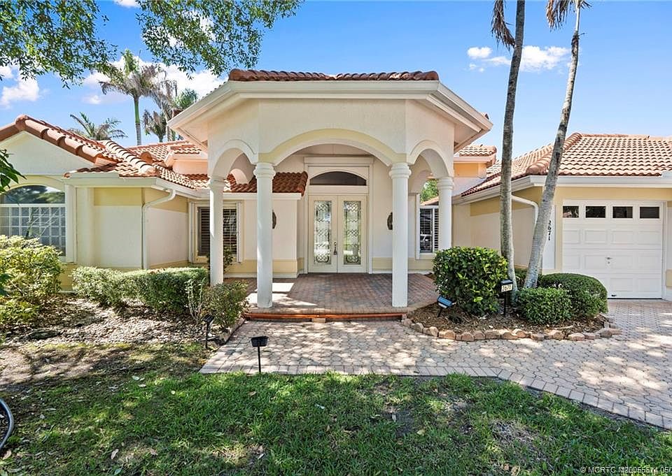 1st image of 2671 SW Glenmoor Way