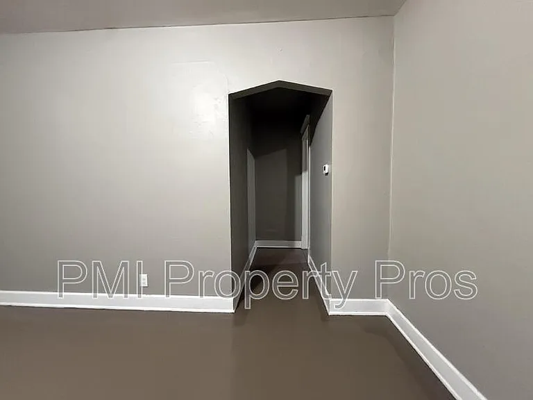 1560A S 7th St #UPPER REAR — Photo 7
