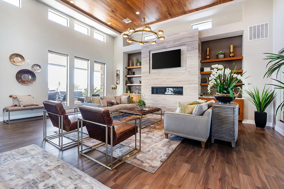 Building Photo - Grayhawk at River's Edge