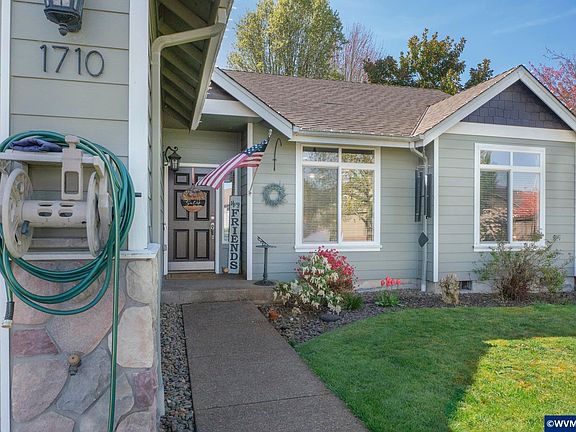 5th image of 1710 Black Bear Ave SW