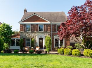 19951 Beach Cliff Blvd, Rocky River, OH 44116