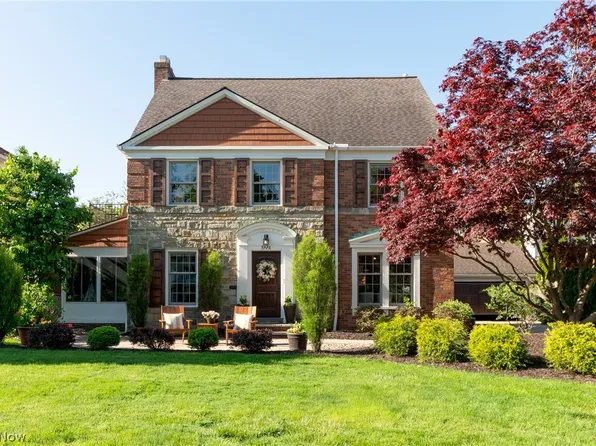 19951 Beach Cliff Blvd, Rocky River, OH 44116