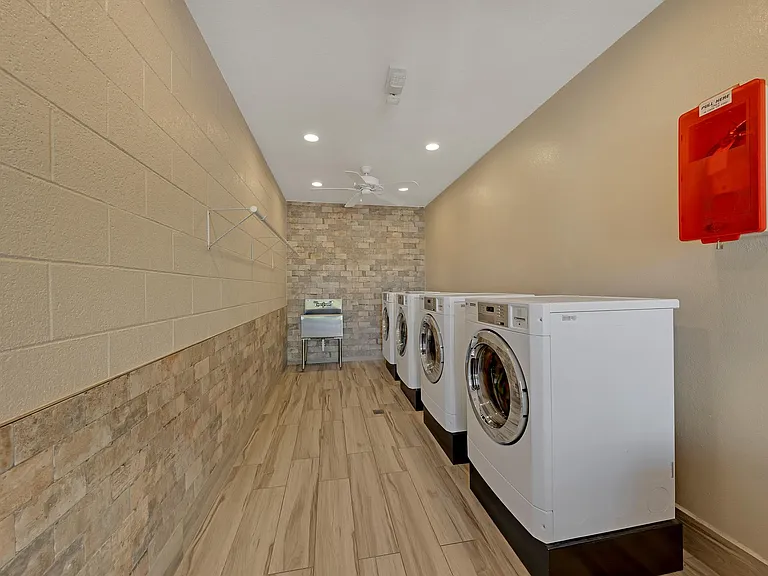 1702 N Decatur Blvd #3 — Photo 47