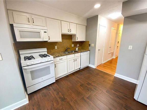 2nd image of 311 Quail Run