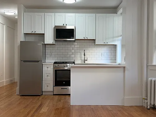 475 Highland Ave Photo 1 475 Highland Ave Photo 1