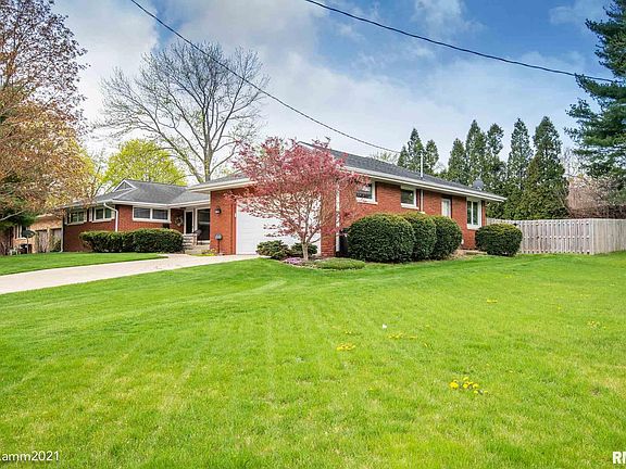 2nd image of 5139 N Sherbrook Ln