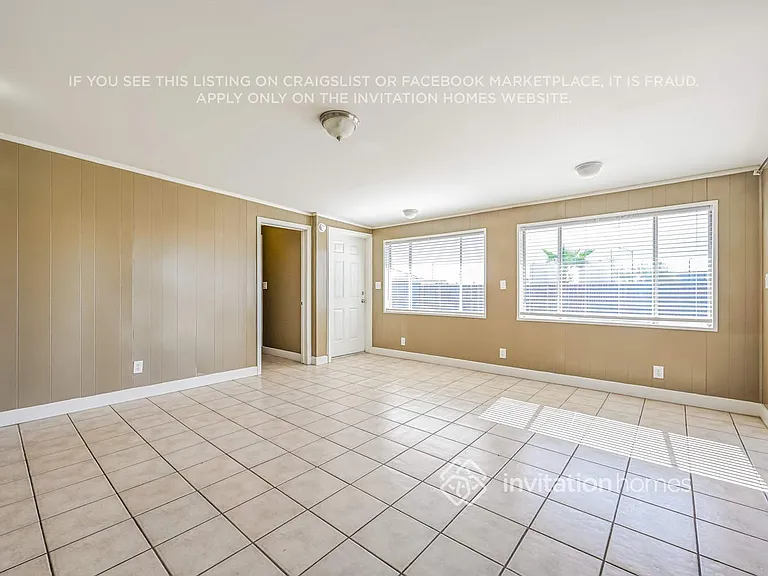 11207 W Oregon Ave — Photo 5
