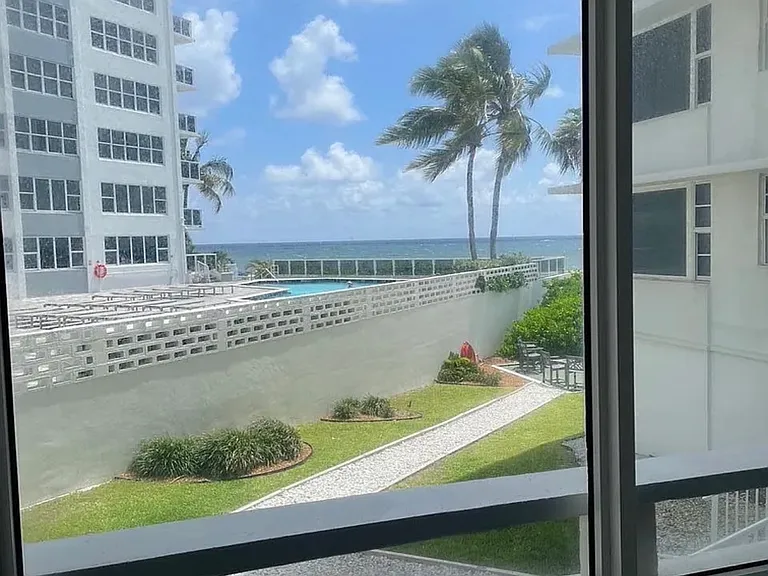 3600 Galt Ocean Dr #1C — Photo 18