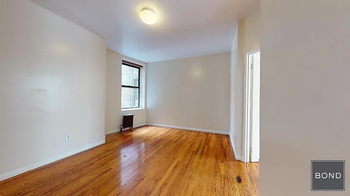 Rented by Bond New York | media 2