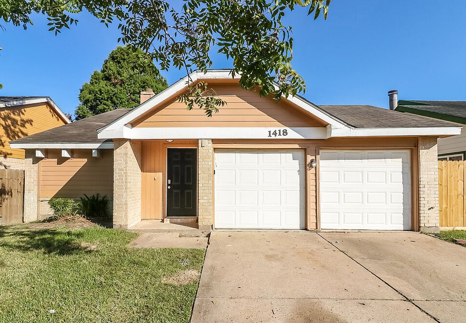 1st image of 1418 Hunters Park Dr