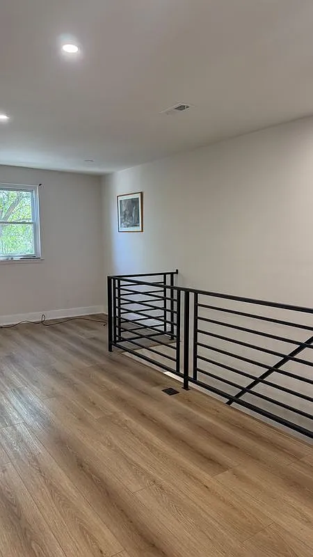 2 bed, 2.0 bath, 1000 sqft, $1,950 — Photo 3