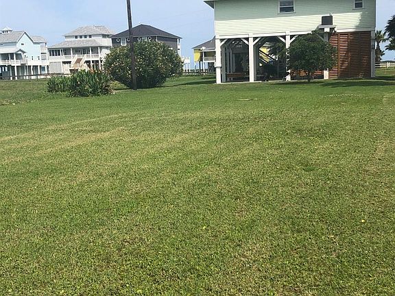 5th image of 3414 Sand Dollar Dr
