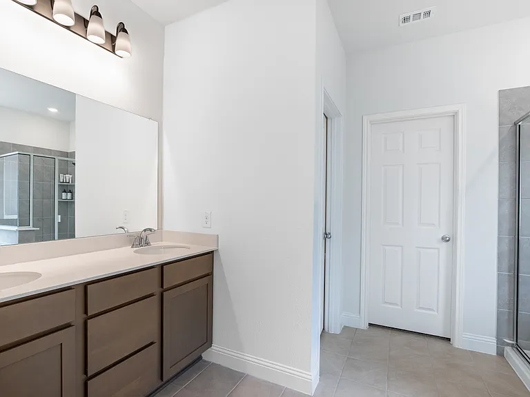 715 Parkside Dr — Photo 19