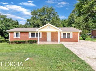 6689 Gresham St, Union City, GA