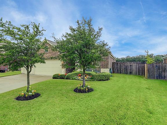 4th image of 18603 Christy Park Cir