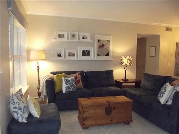 3rd image of 2724 S Knightsbridge Cir Unit 44