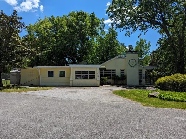 3941 Covered Bridge Rd SW, Smyrna, GA 30082