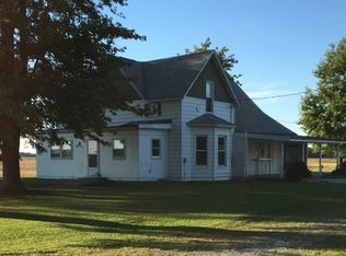 18903 E 350th Rd, West Union, IL 62477