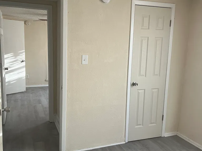 107 Michael Ln — Photo 18