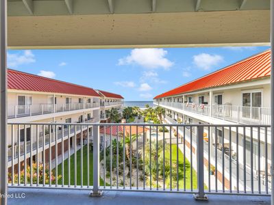 1453 E Beach Blvd APT 310, Pass Christian, MS, 39571