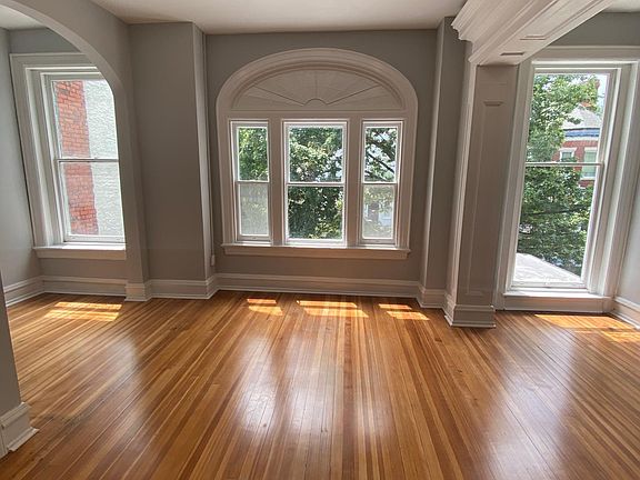 2nd image of 1620 Park Ave #3