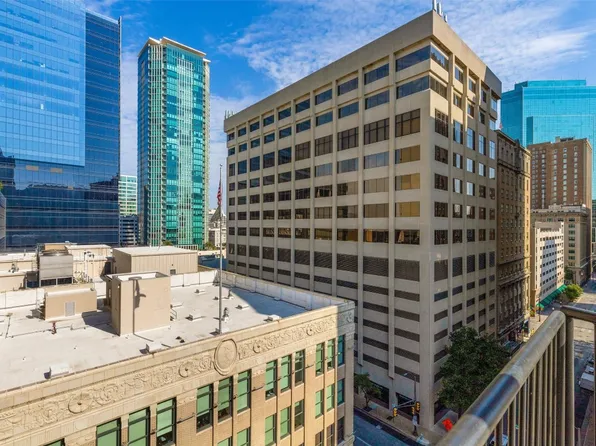 411 W 7th St APT 907, Fort Worth, TX 76102
